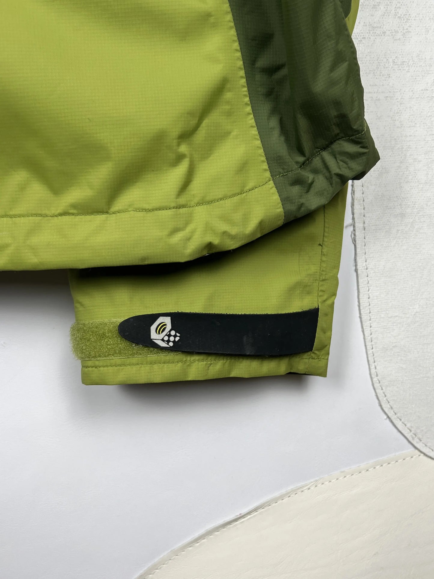 Mountain Hardwear Gore-Tex Shell Jacket
