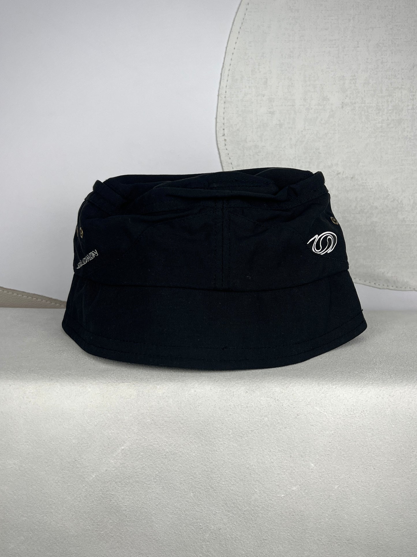 Salomon Bucket Hat