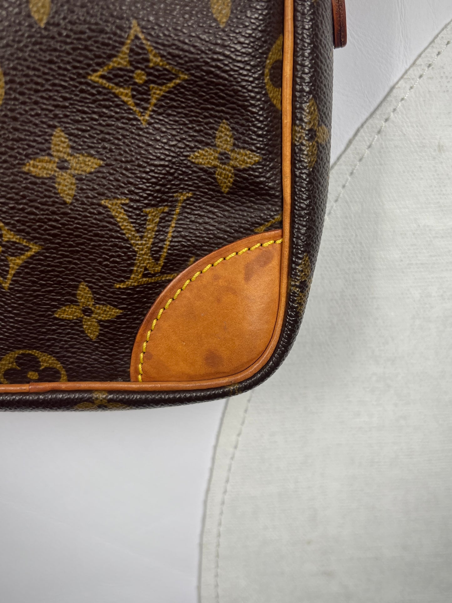 Louis Vuitton Cross Body Bag