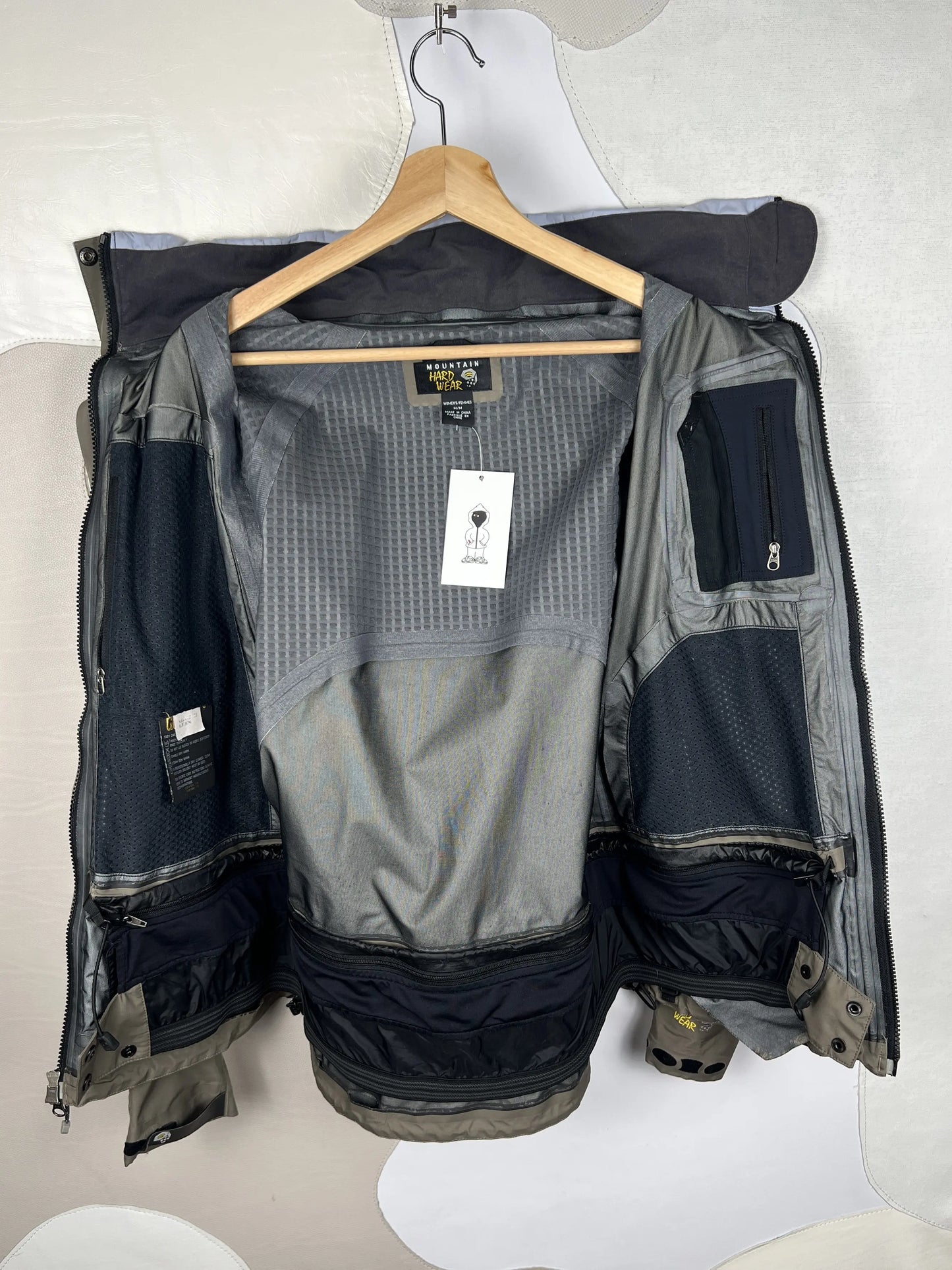 Mountain Hardwear Gore-Tex Shell Jacket