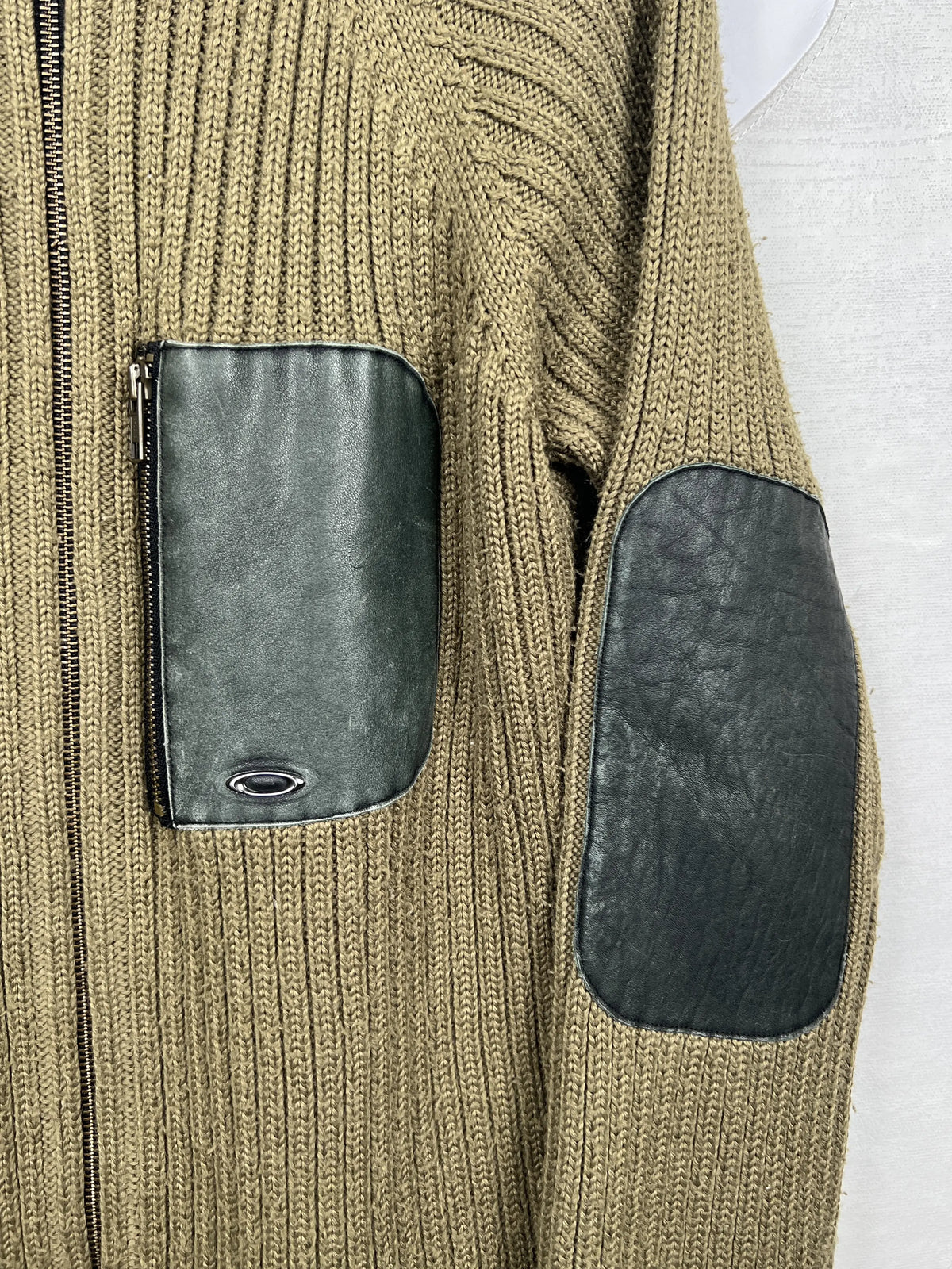 Oakley Knit Zip-Up Vest