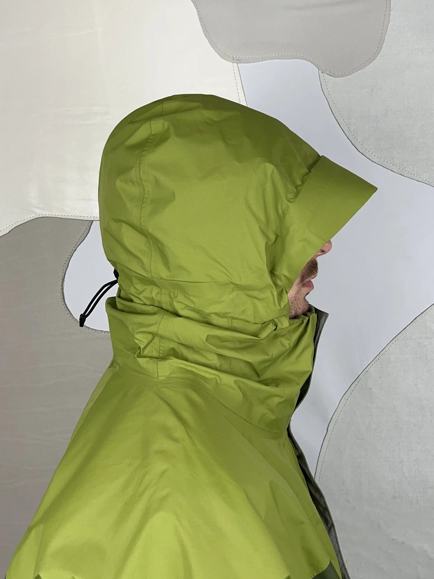 Mountain Hardwear Gore-Tex Shell Jacket