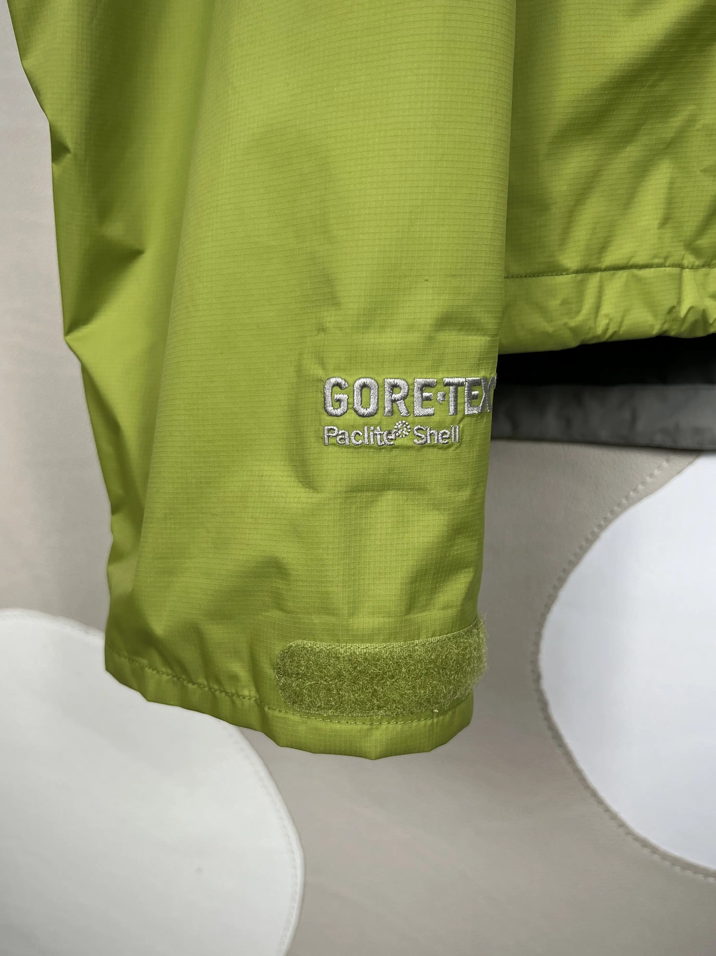 Mountain Hardwear Gore-Tex Shell Jacket