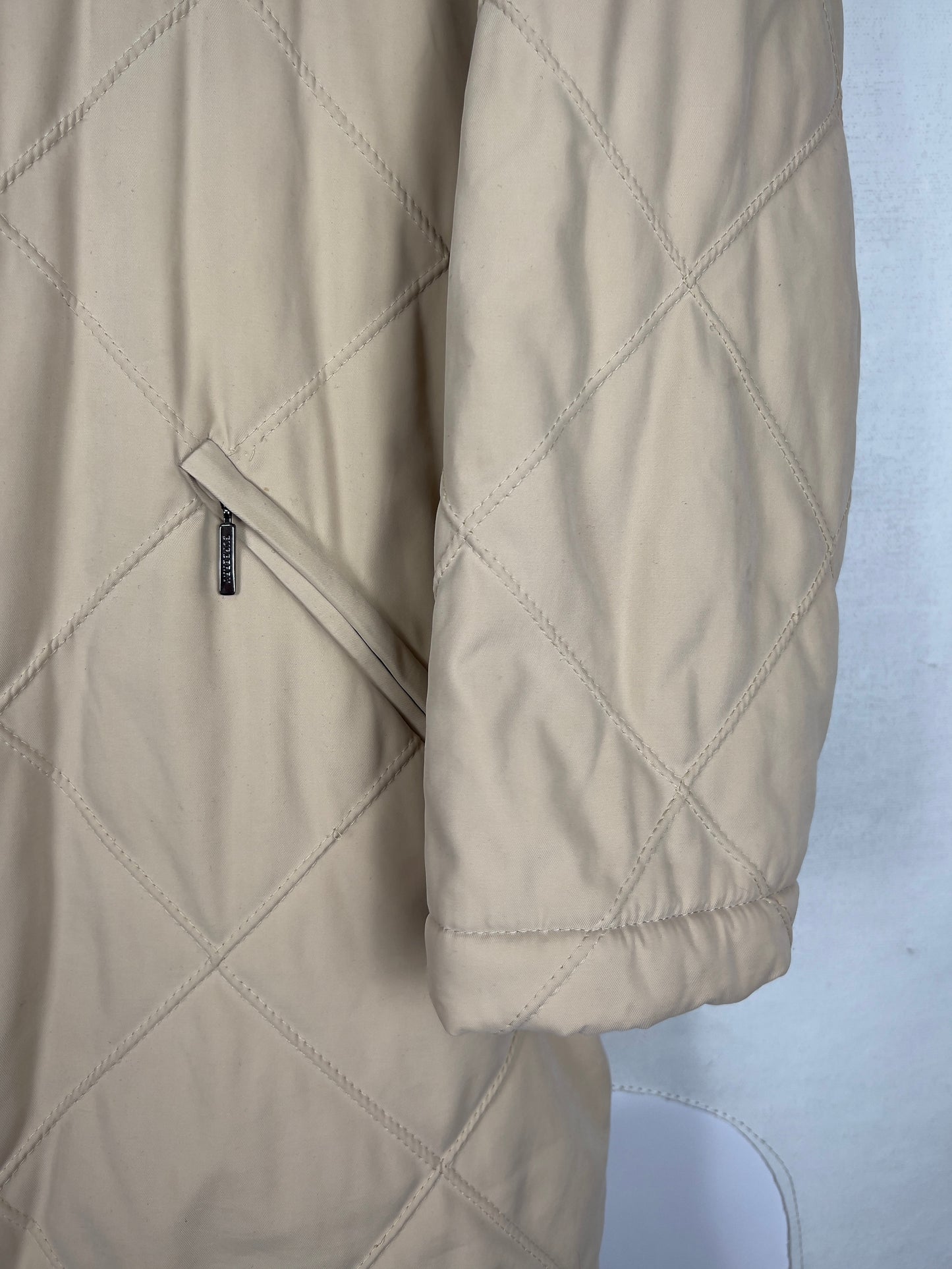 Burberry Mid-long Coat