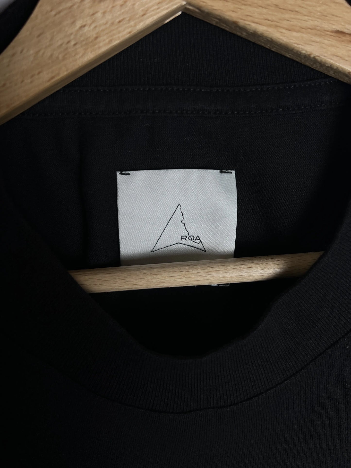 Roa Mini Logo T-Shirt