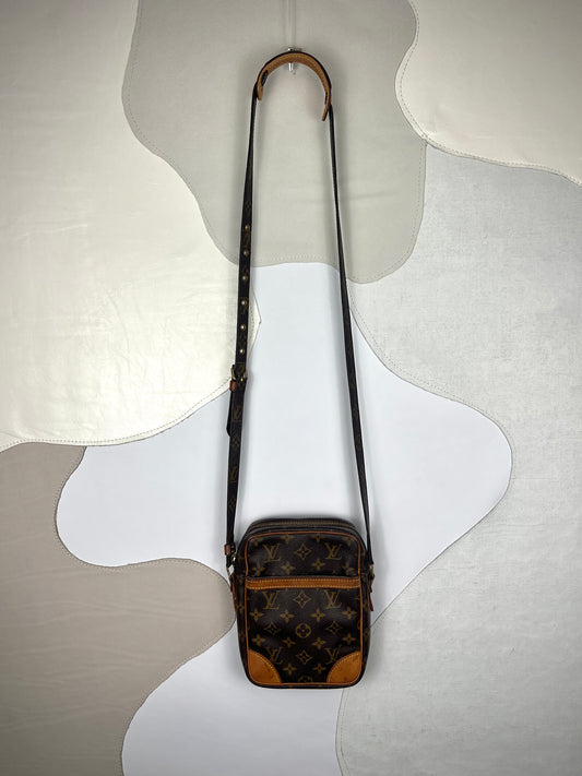 Louis Vuitton Cross Body Bag