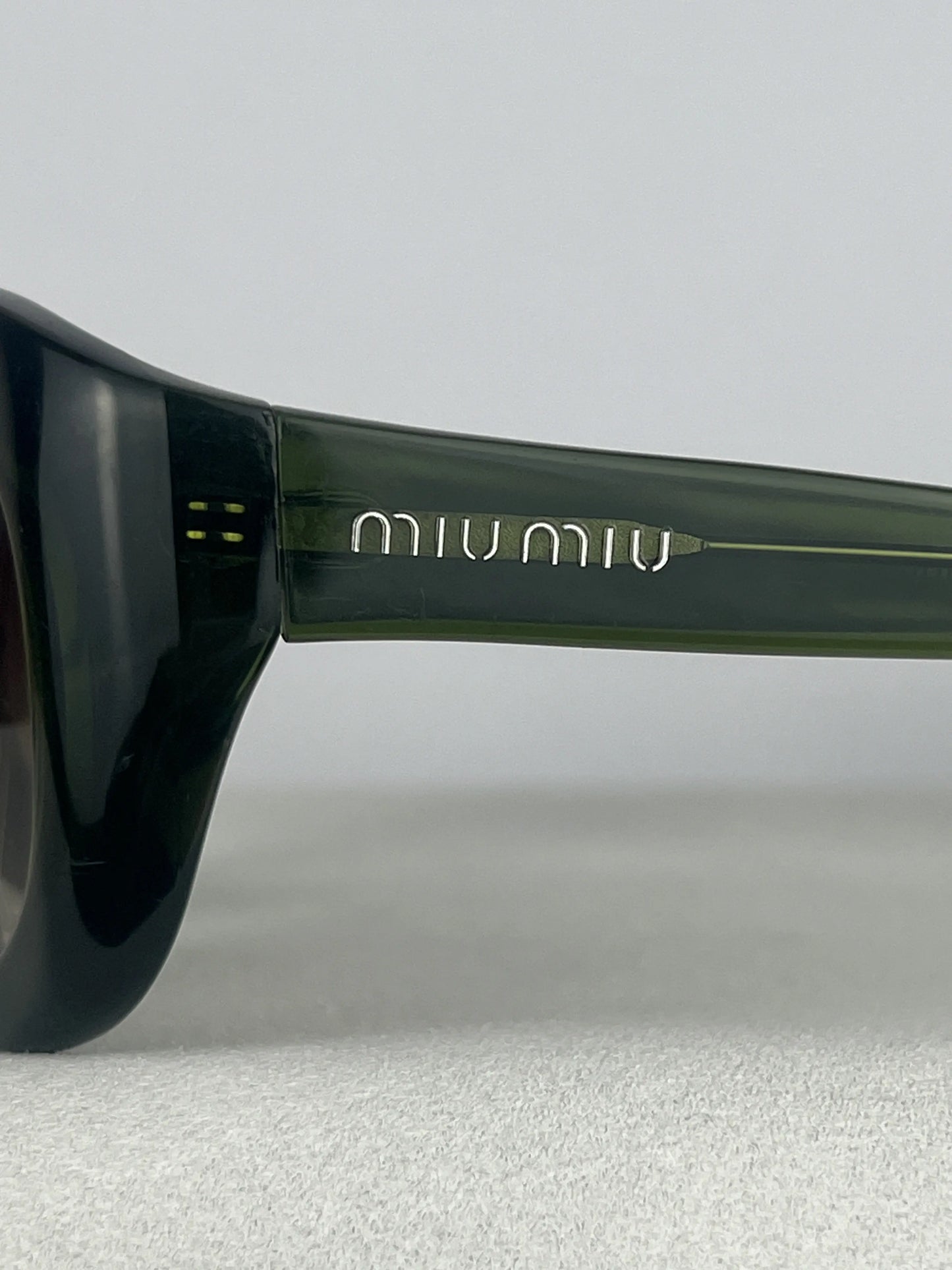 Miu Miu Cat-eye Sunglasses