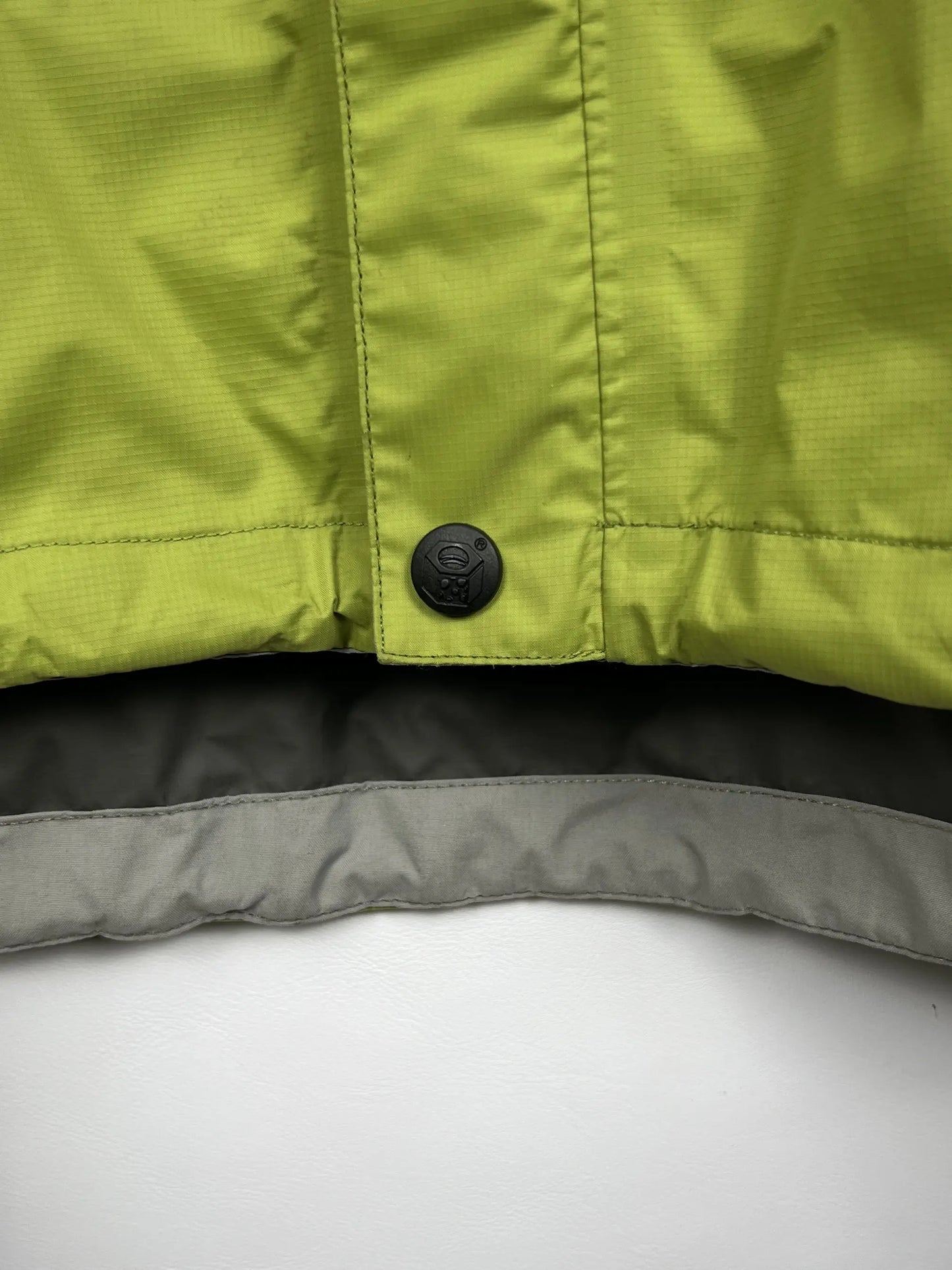 Mountain Hardwear Gore-Tex Shell Jacket