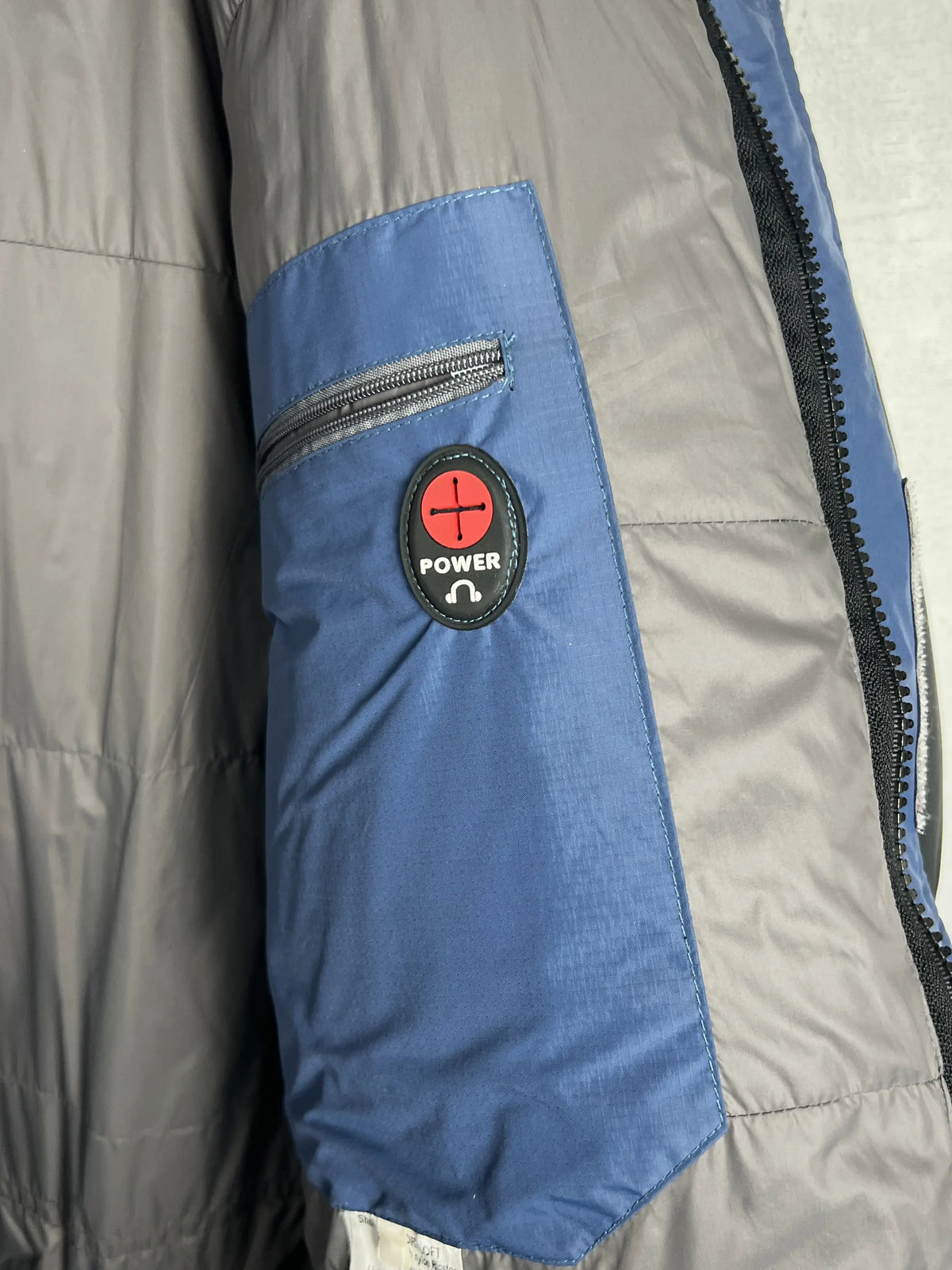 Mountain Hardwear Puffer Jacket