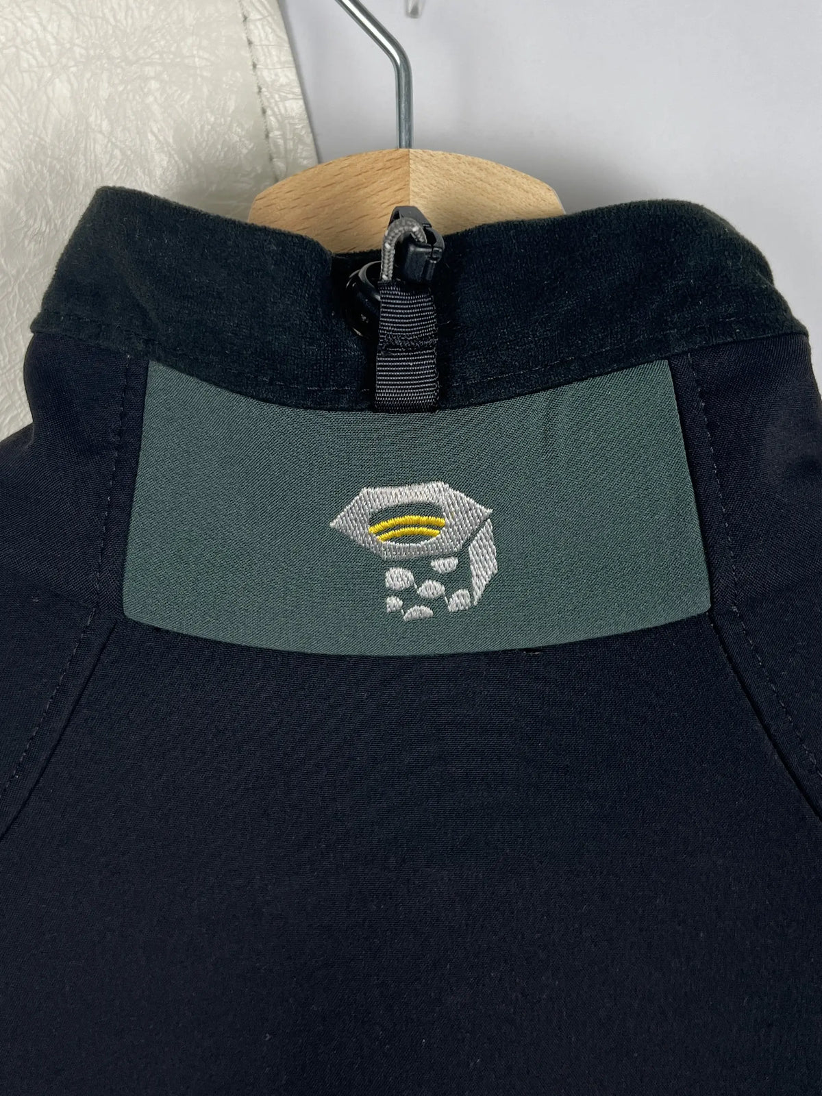 Mountain Hardwear Softshelljas